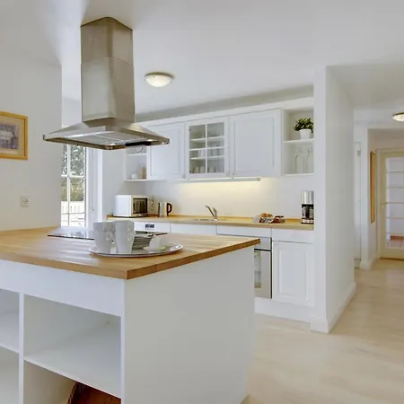 Semesterbostad Drude - 920m From The Sea By Interhome Vejby